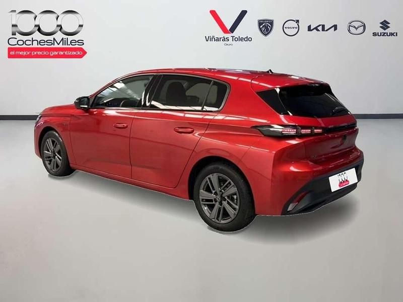 Usado Peugeot 308 Style 131 CV (96 kW) 2024 Rojo Utilitario