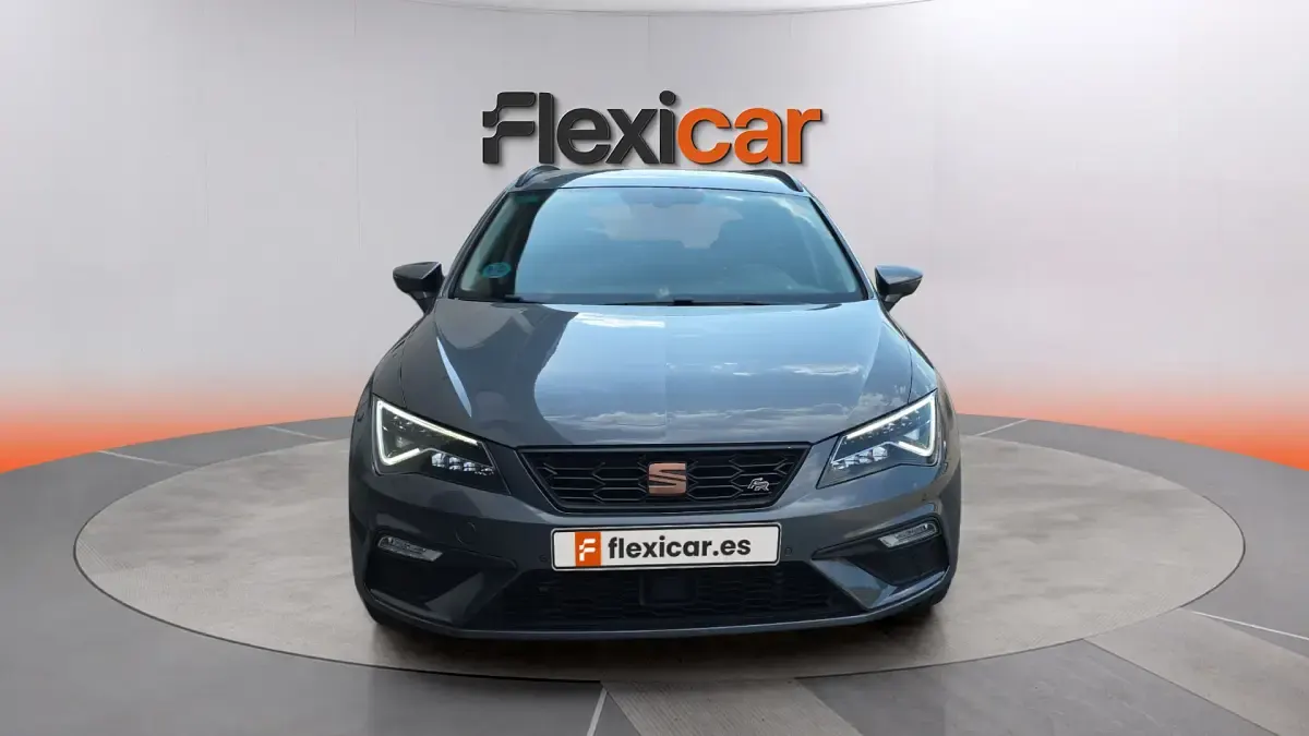 Usado Seat Leon ST FR 184 CV (135 kW) 2018 Gris Familiar