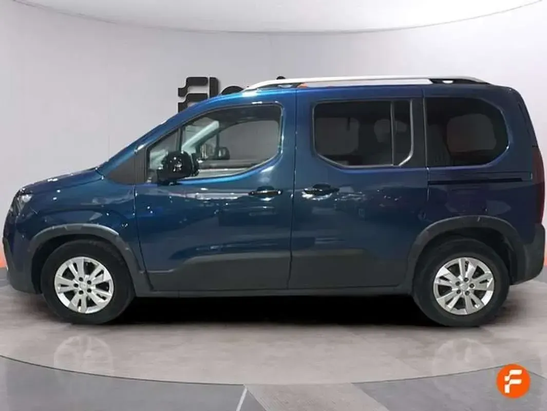 Usado Peugeot Rifter Active 131 CV (96 kW) 2019 Azul Monovolumen