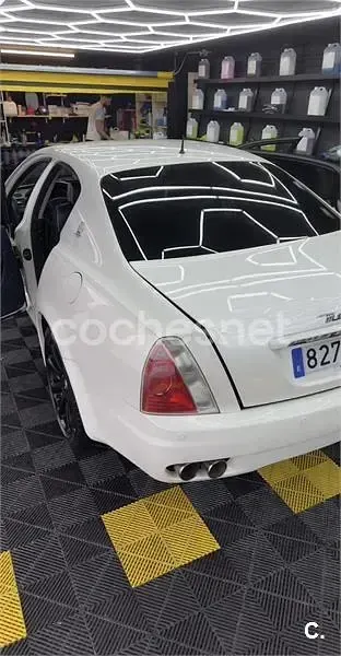 Usado Maserati Quattroporte 400 CV (294 kW) 2008 Blanco Berlina