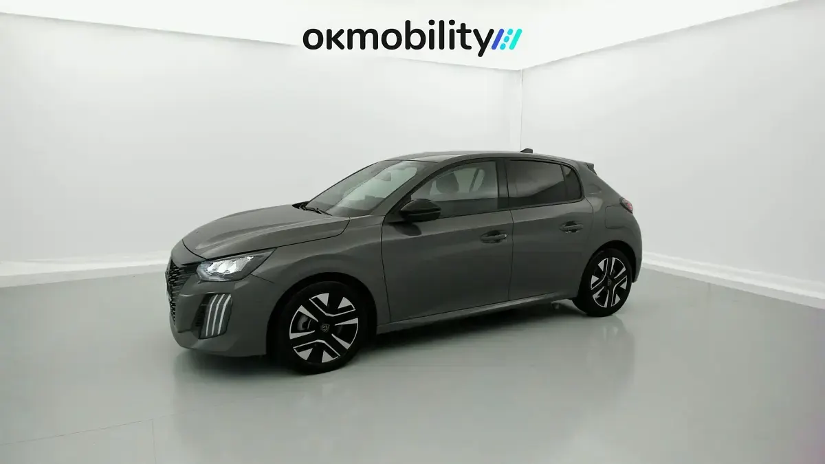 Usado Peugeot 208 Allure 100 CV (73 kW) 2024 Gris selenium Utilitario