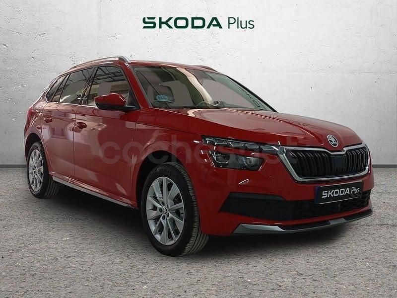 Usado Skoda Kamiq Style 150 CV (110 kW) 2022 Rojo SUV