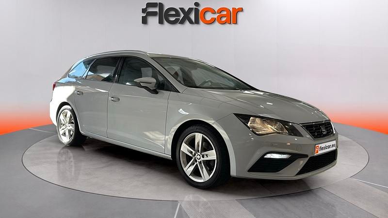Usado Seat Leon FR 150 CV (110 kW) 2017 Blanco Berlina