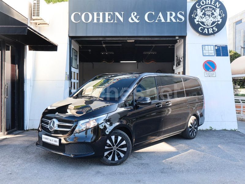 Negro Usado 2020 Mercedes V220 Avantgarde Monovolumen | 42.900 € (Un poco caro) - Imagen 1/4