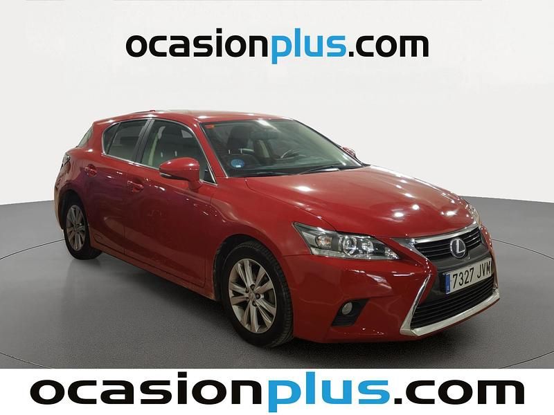 Usado Lexus CT200h Executive Line 136 CV (100 kW) 2016 Rojo