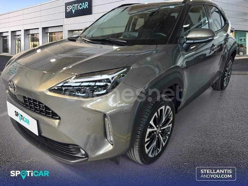 Gris Usado 2024 Toyota Yaris Cross Style SUV | 26.950 € - Imagen 1/4