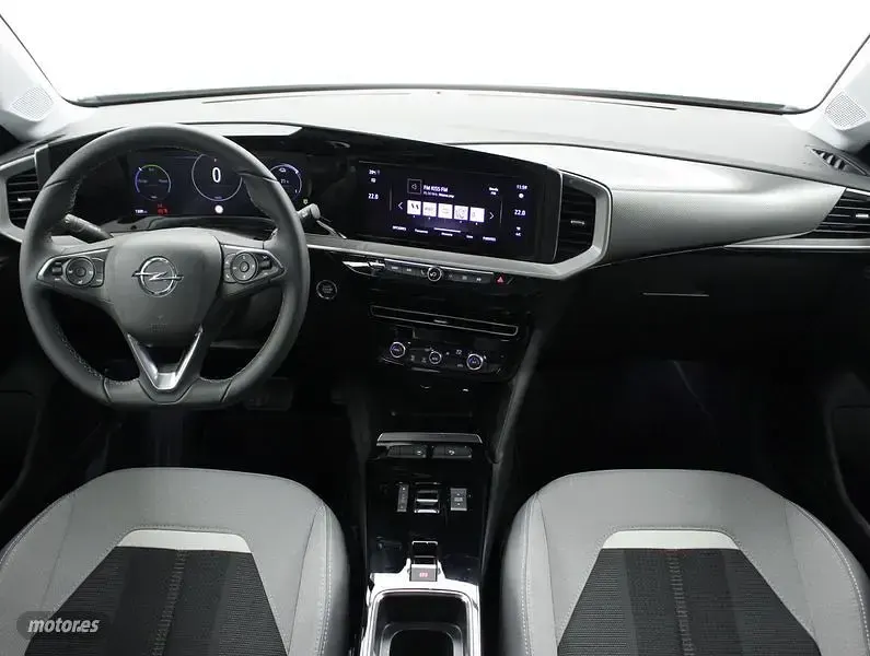 Usado Opel Mokka-e Business Elegance 100 kW (136 CV) 2023 Gris SUV