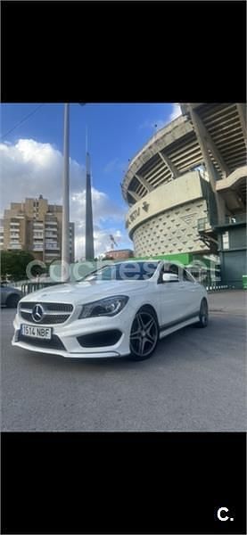 Usado Mercedes CLA200 AMG line 136 CV (100 kW) 2015 Blanco Berlina
