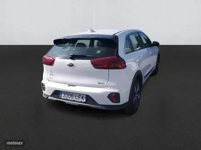 Usado Kia Niro 141 CV (103 kW) 2020 Blanco SUV