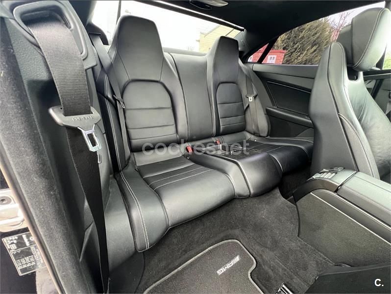 Usado Mercedes E250 204 CV (150 kW) 2011 Negro Coupe