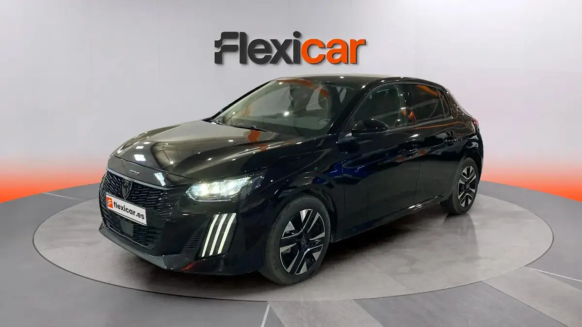 Usado Peugeot 208 Allure 101 CV (74 kW) 2025 Negro Utilitario
