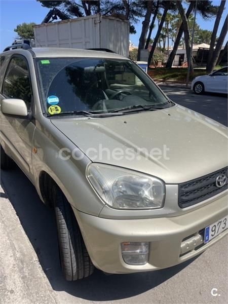 Beige Usado 2002 Toyota RAV4 Luna SUV | 7950 € (Un poco caro) - Imagen 1/4