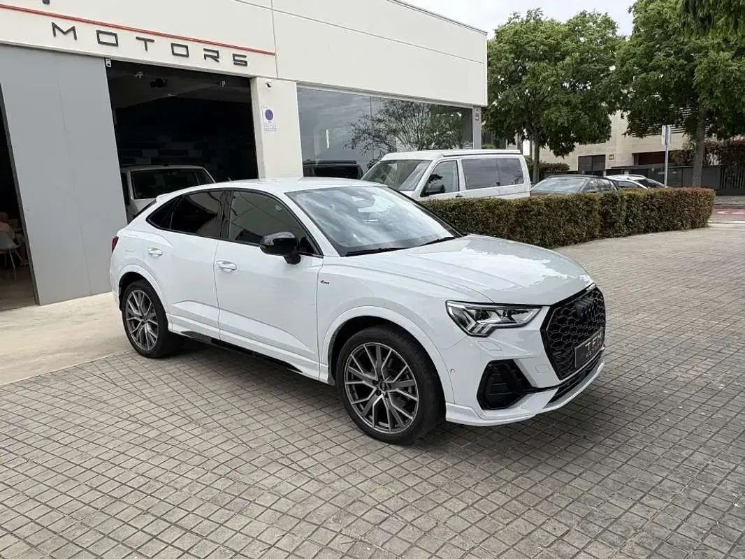 Usado Audi Q3 Sportback 150 CV (110 kW) 2024 Blanco SUV