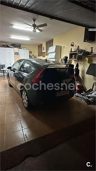 Usado Citroën C4 VTR Sport 110 CV (80 kW) 2006 Negro Berlina