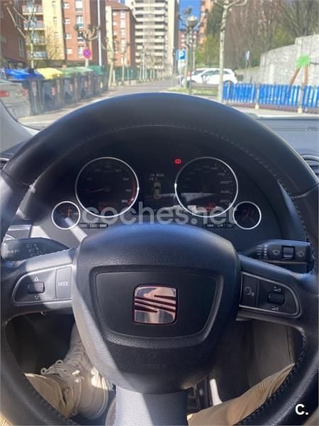 Usado Seat Exeo Sport 150 CV (110 kW) 2009 Blanco Berlina