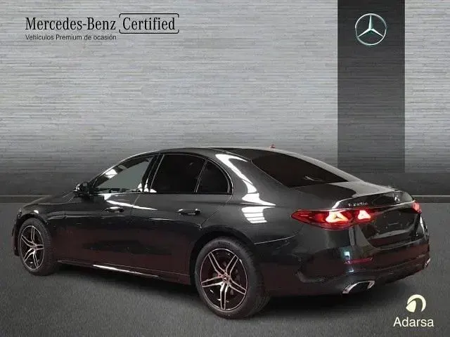 Nuevo Mercedes E220 197 CV (144 kW) 2026 Gris grafito