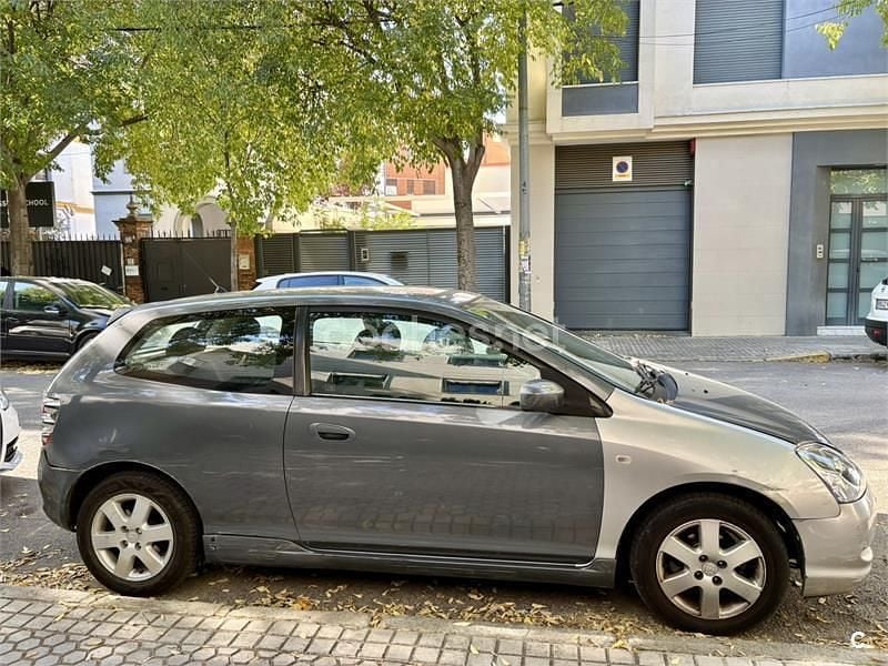 Gris / plata Usado 2005 Honda Civic LS Berlina | 2800 € (Super precio) - Imagen 1/4