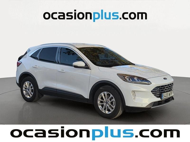 Usado Ford Kuga Titanium 150 CV (110 kW) 2023 Blanco SUV