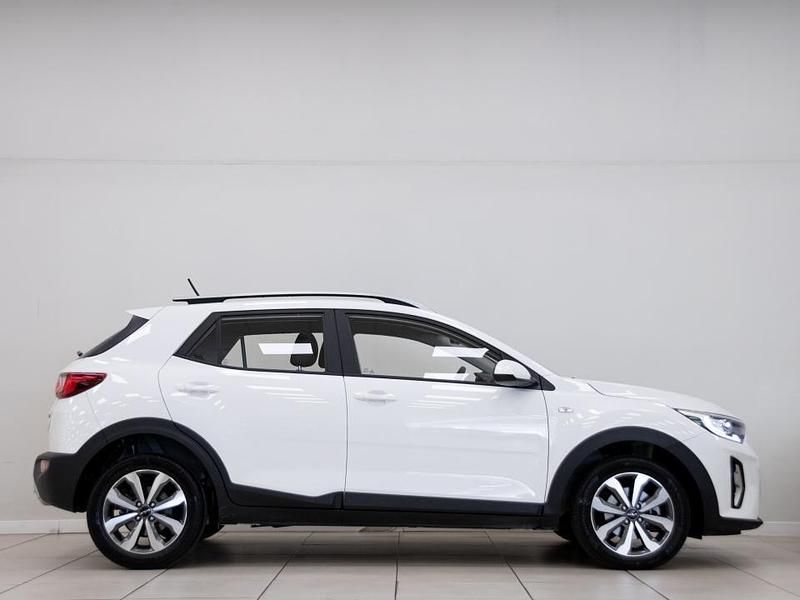 Usado Kia Stonic 100 CV (73 kW) 2024 Otro SUV