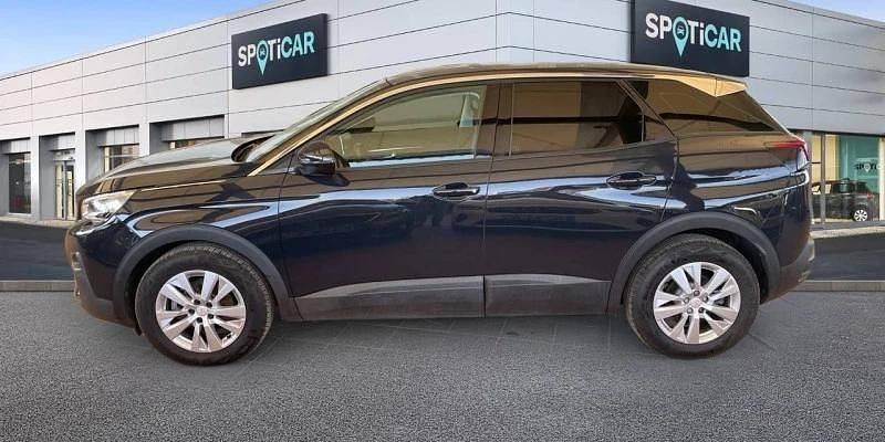 Usado Peugeot 3008 Active 131 CV (96 kW) 2019 Gris Monovolumen