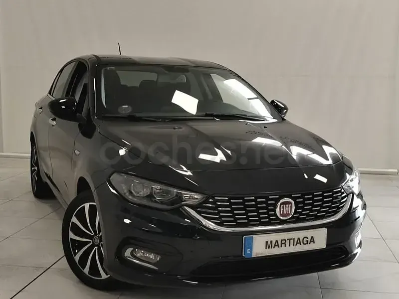 Usado Fiat Tipo Business 95 CV (69 kW) 2020 Negro Berlina