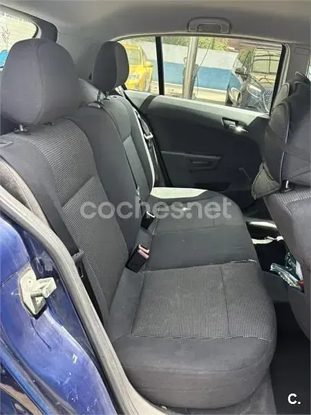 Usado Opel Astra Sport 120 CV (88 kW) 2006 Azul Berlina