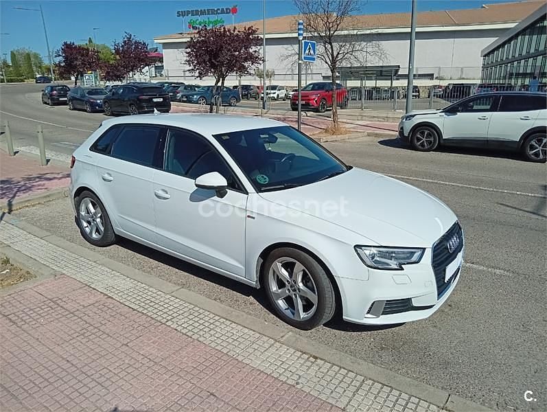 Käytetty Audi A3 Sport 150 HP (110 kW) 2016 Valkoinen Sedan