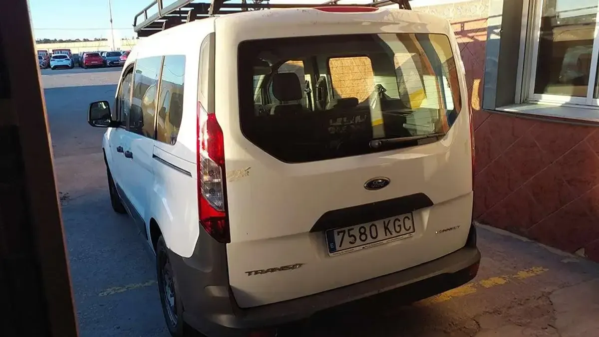 Usado Ford Transit Trend 75 CV (55 kW) 2017 Blanco Van