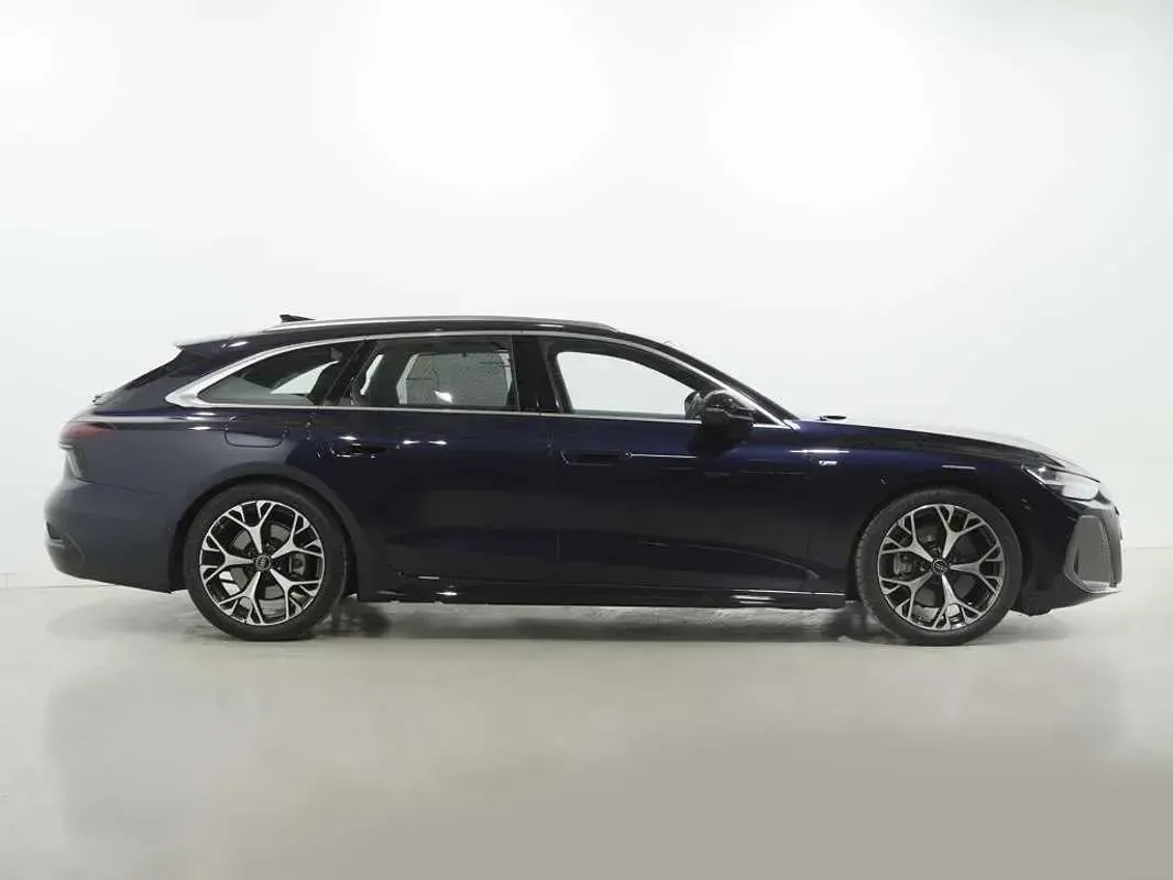 Usado Audi A6 Advanced 204 CV (150 kW) 2025 Azul Familiar