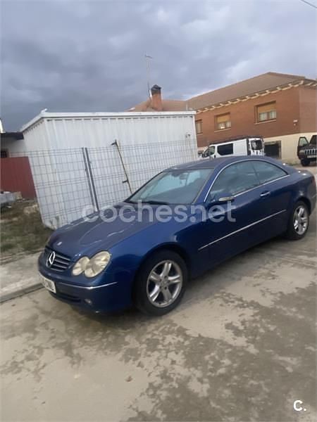 Usado Mercedes CLK200 Avantgarde 163 CV (119 kW) 2002 Azul Coupe