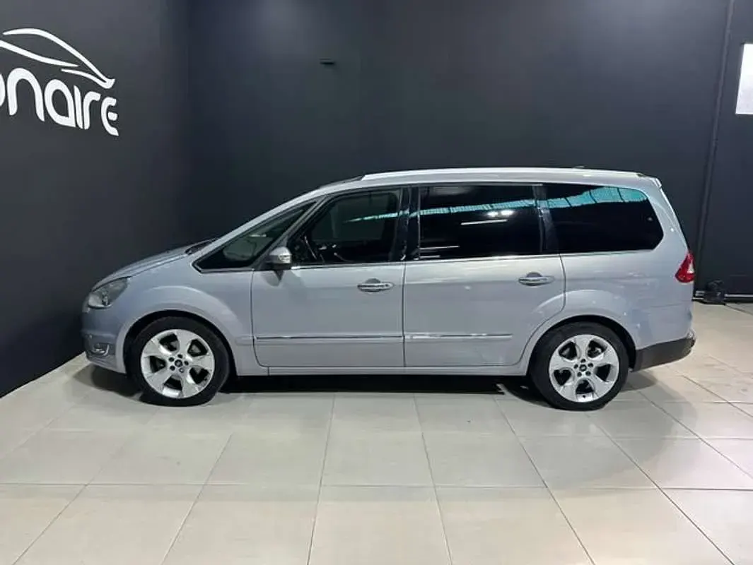 Usado Ford Galaxy Titanium X 200 CV (147 kW) 2014 Gris Monovolumen