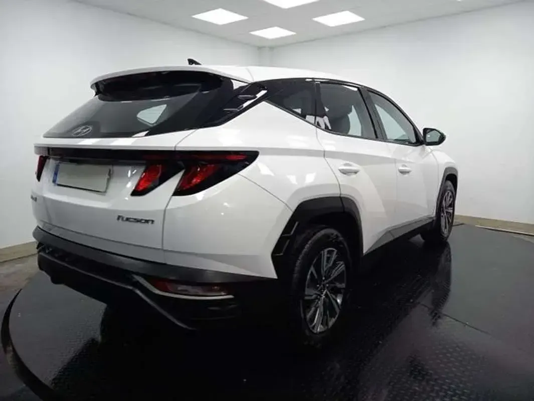 Usado Hyundai Tucson 116 CV (85 kW) 2022 Blanco SUV