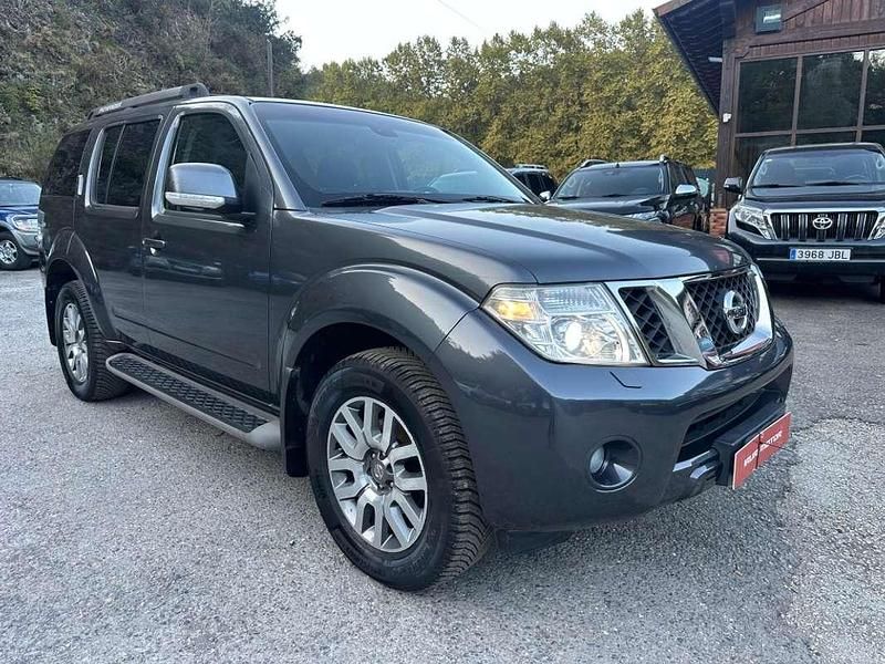 Usado Nissan Pathfinder 190 CV (139 kW) 2010 Gris / plata SUV