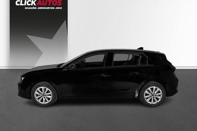 Usado Opel Astra Edition 130 CV (95 kW) 2023 Rojo