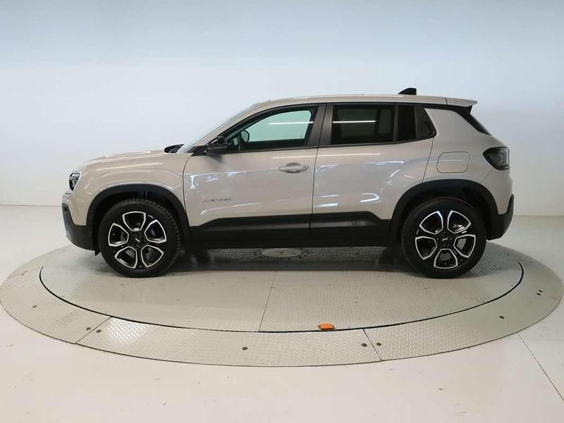 Usado Jeep Avenger Summit 101 CV (74 kW) 2025 Gris SUV