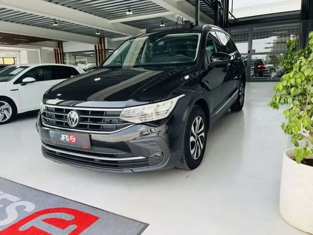 Usado VW Tiguan 150 CV (110 kW) 2022 Negro SUV