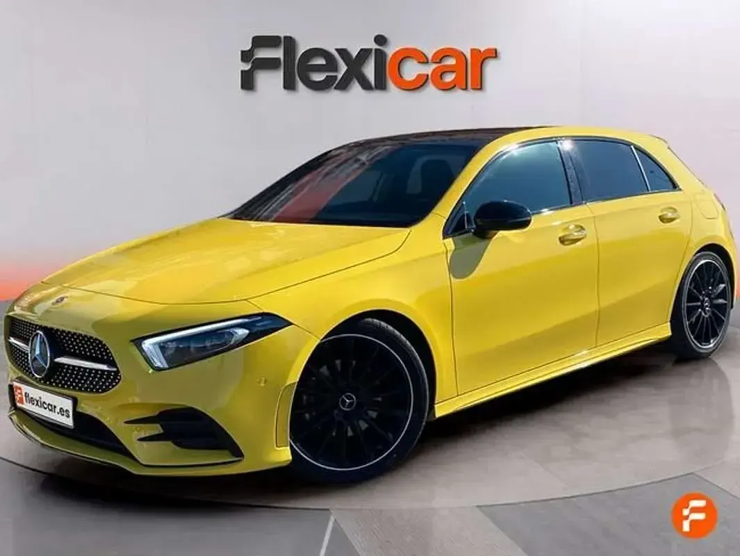 Usado Mercedes A200 150 CV (110 kW) 2021 Amarillo Berlina