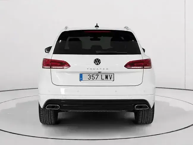 Usado VW Touareg Elegance 286 CV (210 kW) 2022 Blanco SUV