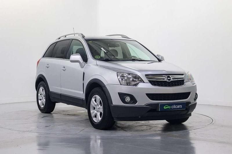 Usado Opel Antara Selective 163 CV (119 kW) 2013 Gris SUV