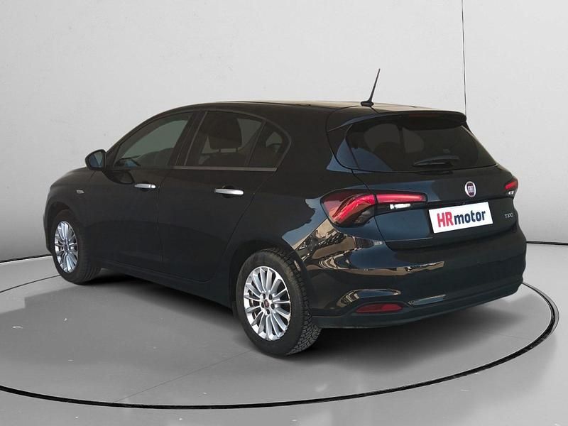 Usado Fiat Tipo Life 102 CV (75 kW) 2021 Negro Utilitario