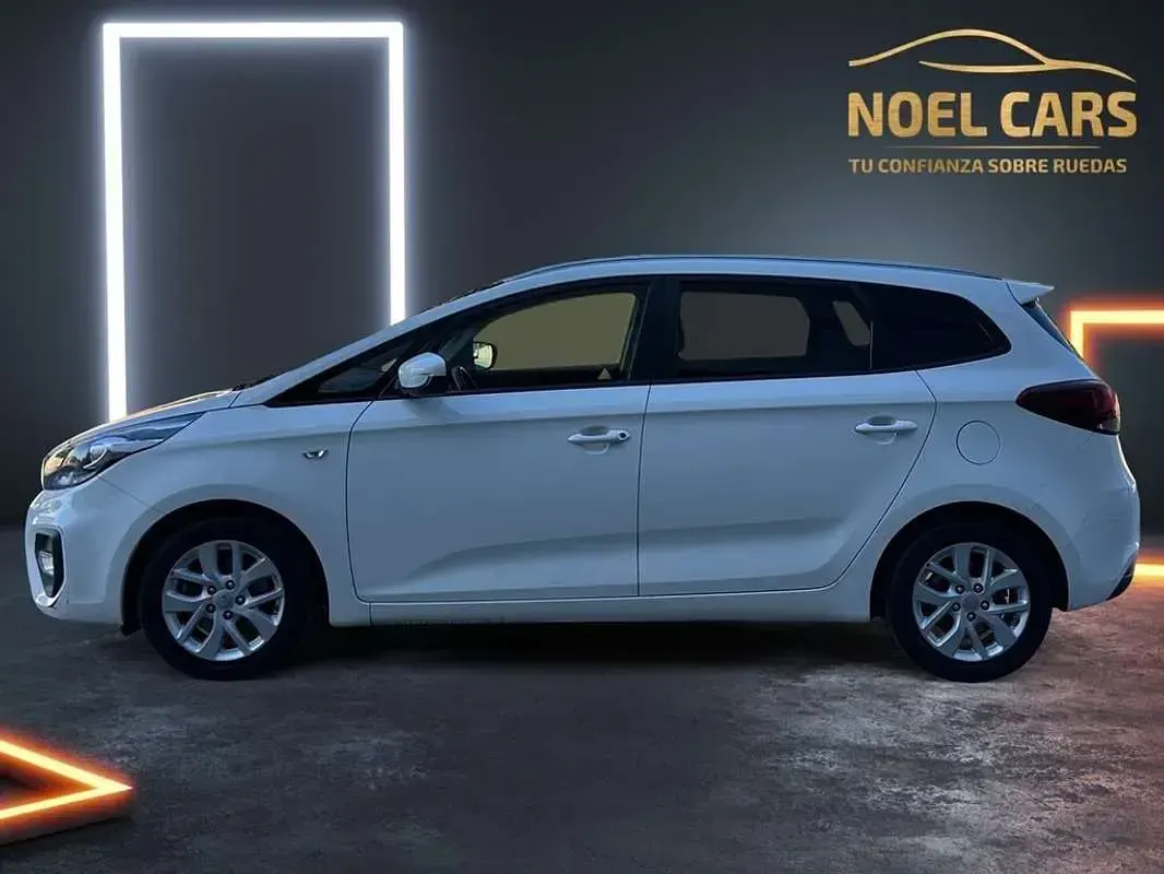 Usado Kia Carens 116 CV (85 kW) 2017 Blanco Monovolumen