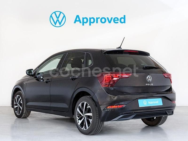 Usado VW Polo 95 CV (69 kW) 2025 Negro Berlina