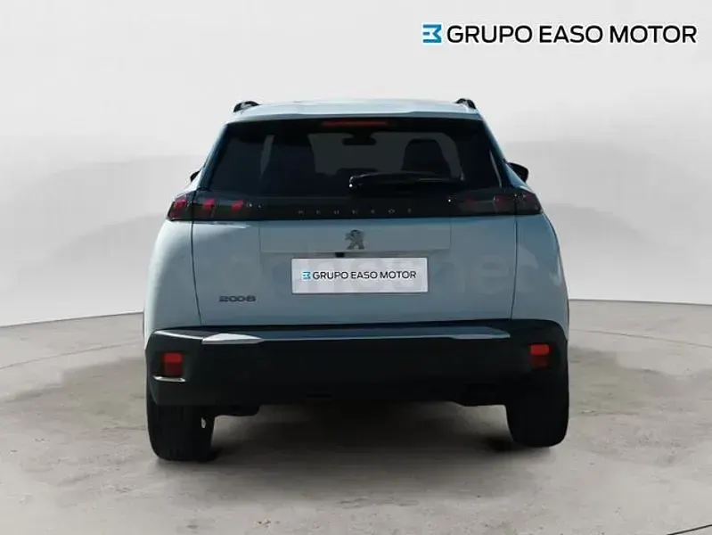 Usado Peugeot 2008 Allure Turbo 100 CV (73 kW) 2020 Blanco SUV