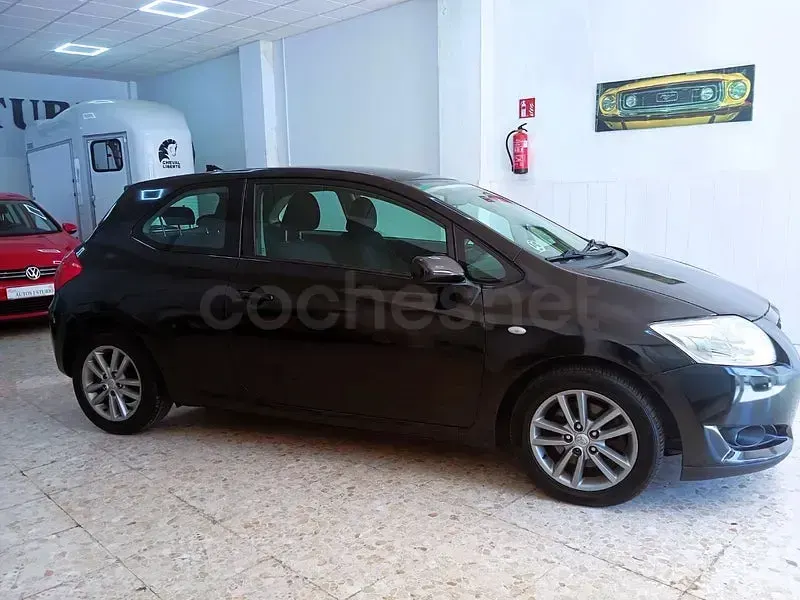 Usado Toyota Auris Luna 126 CV (92 kW) 2008 Negro Utilitario