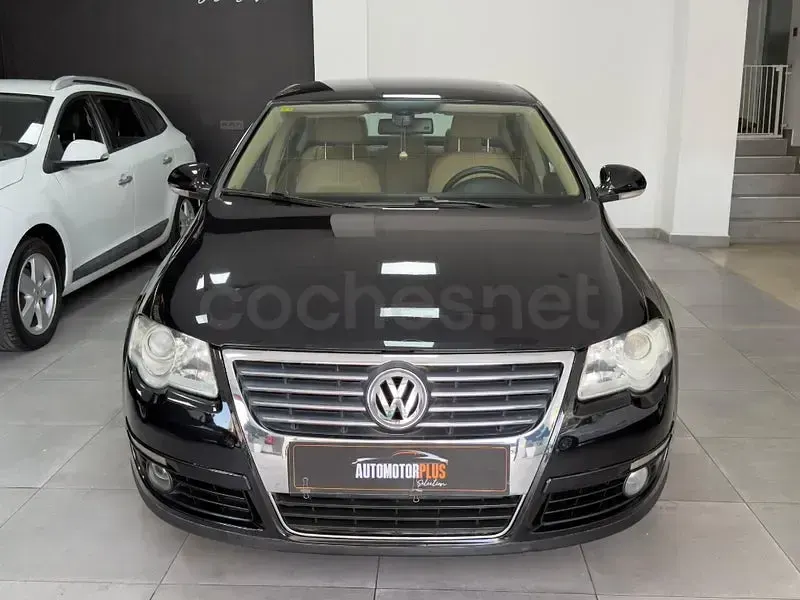 Usado VW Passat Advance 140 CV (102 kW) 2006 Azul Familiar