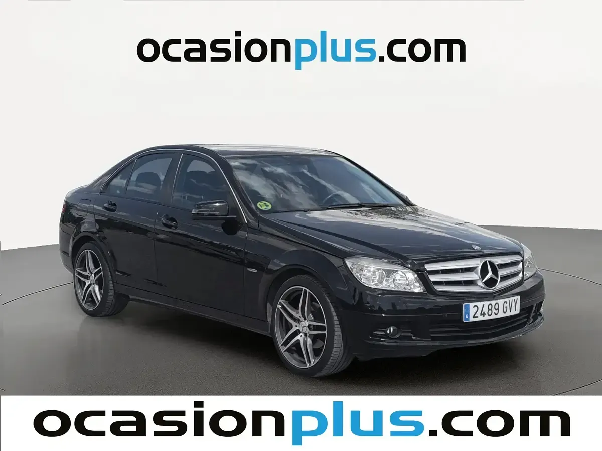 Usado Mercedes C200 Avantgarde 136 CV (100 kW) 2010 Negro Berlina
