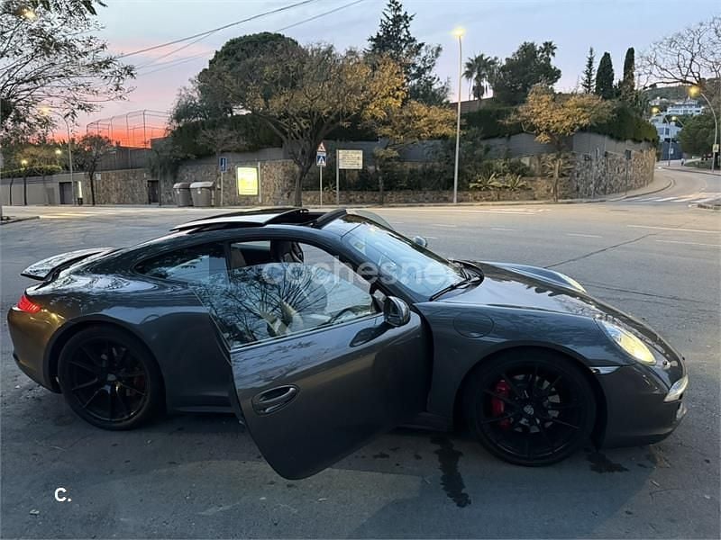Usado Porsche 911 Carrera 4S 385 CV (283 kW) 2013 Gris / plata Coupe