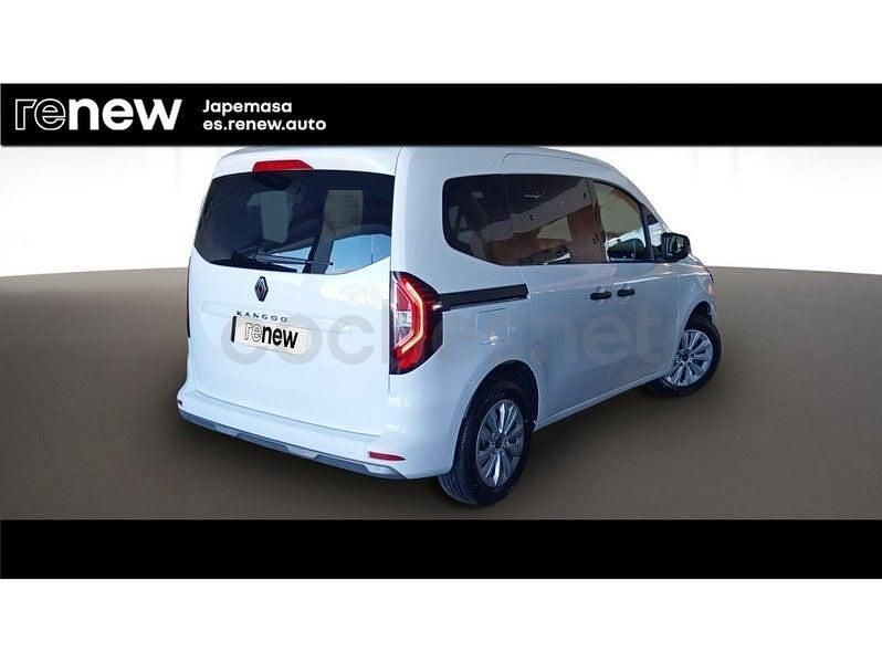 Usado Renault Kangoo 95 CV (69 kW) 2025 Blanco Monovolumen