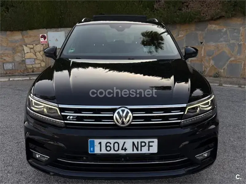 Usado VW Tiguan Sportline 180 CV (132 kW) 2018 Negro SUV