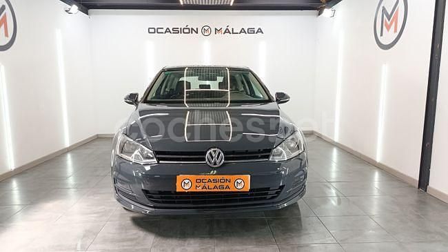 Usado VW Golf 105 CV (77 kW) 2013 Negro Berlina